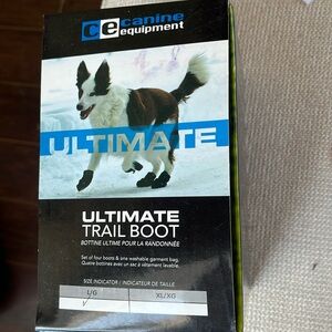 Ultimate trail boots dog size L